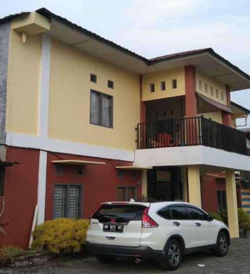 Penginapan Syariah Parit  Luaran gambar